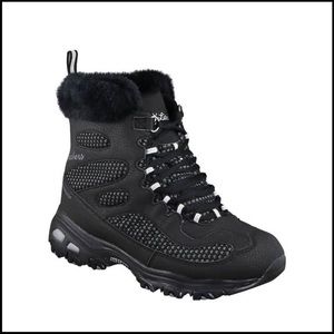 BNIB Skechers Women's Bomb Cyclone Boot with Faux fur Collar. sizes 8,9,10,11